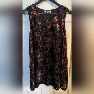 BB Dakota Women's Petite Britannia Burnout Velvet